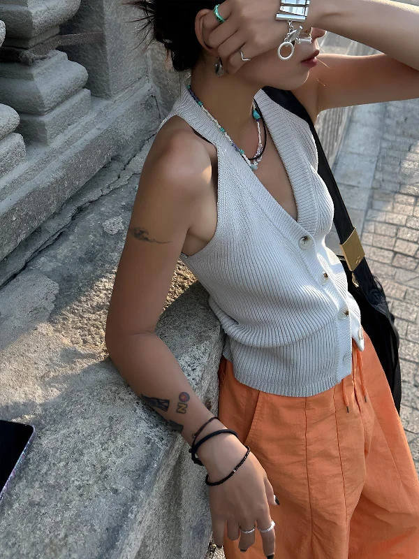 Picnic - Ready Casual Dresses in Bright Colors​ Button V-Neck Knit Vest