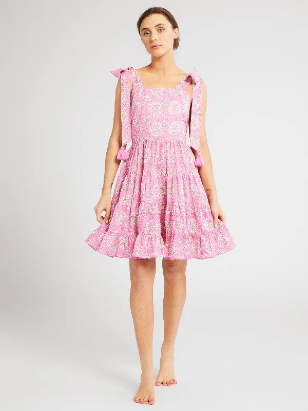 Kiara Dress in Pink Daisy