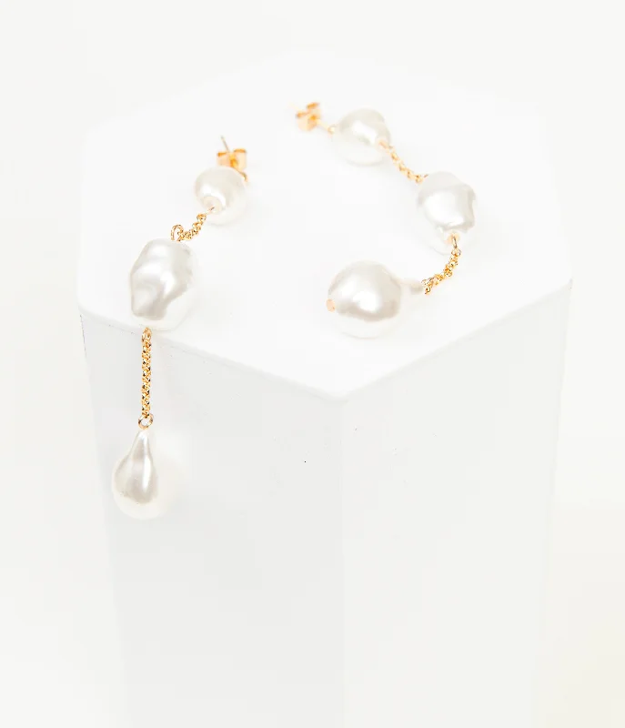 Tiered Pearl Drop Earrings